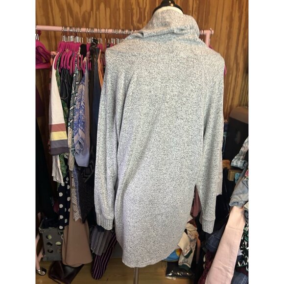 Torrid Super Soft Plush Cowl Neck Raglan Tunic Sweatshirt Pullover 1 (1X) Gray - Picture 7 of 10